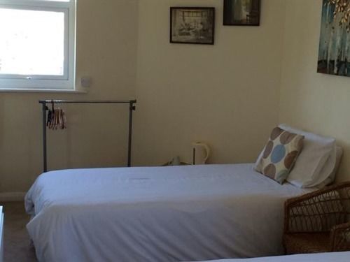 Number 19 Guest House - Self Check In - Under 4 Miles From Barrow In Furness Dalton in Furness Exterior photo