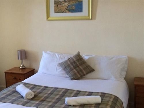 Number 19 Guest House - Self Check In - Under 4 Miles From Barrow In Furness Dalton in Furness Exterior photo